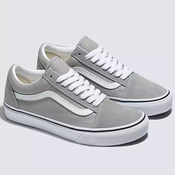 Vans WMNS Old Skool
Drizzle/True White
VN0A4U3BIYP Sneakers - Picture 4 of 16
